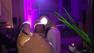 adorazione-eucaristica-e-benedizione-degli-ammalati