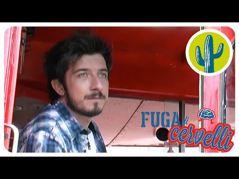 Fuga di Cervelli | Backstage | Paolo Ruffini serio è irriconoscibile