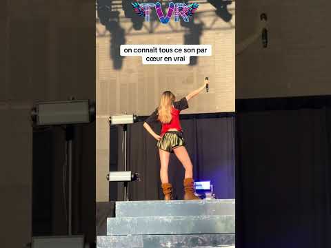 Adèle Castillon captive le public au Fnac Live avec une prestation pleine 🎶✨ #concert #popfr