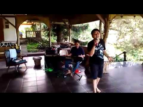 John Ritonga waktu di puncak