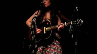 Alyssa Bonagura - Musicians Hall of Fame - Leaving This Heartache For A Song