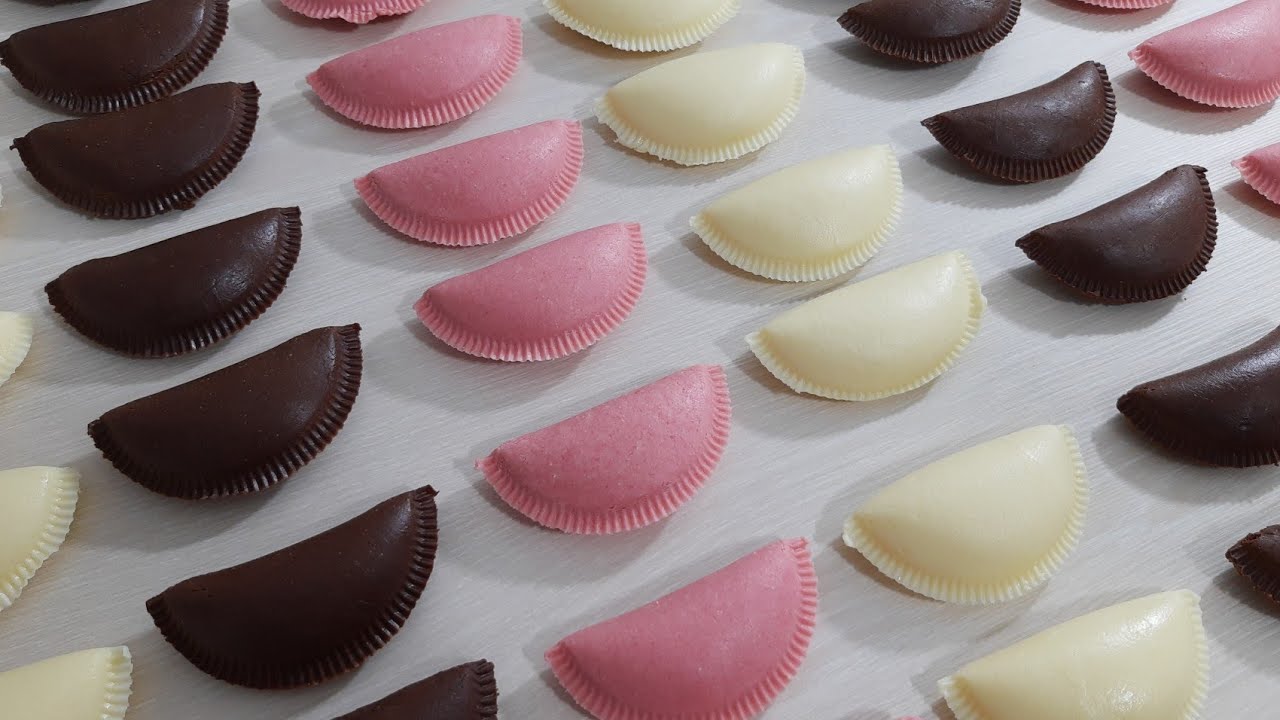 Pastelzinho de ninho- Morango- Chocolate- fondue com muita Nutella- faça e venda