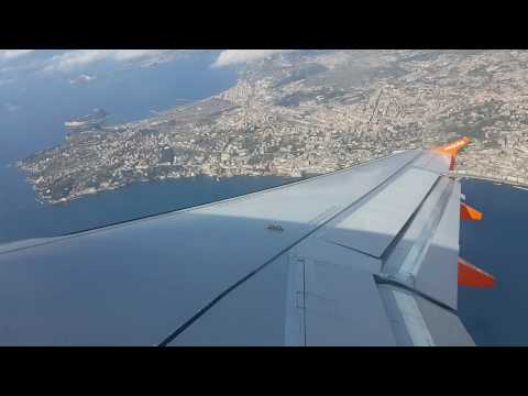 Partenza volo Easyjet con vista golfo di napoli
