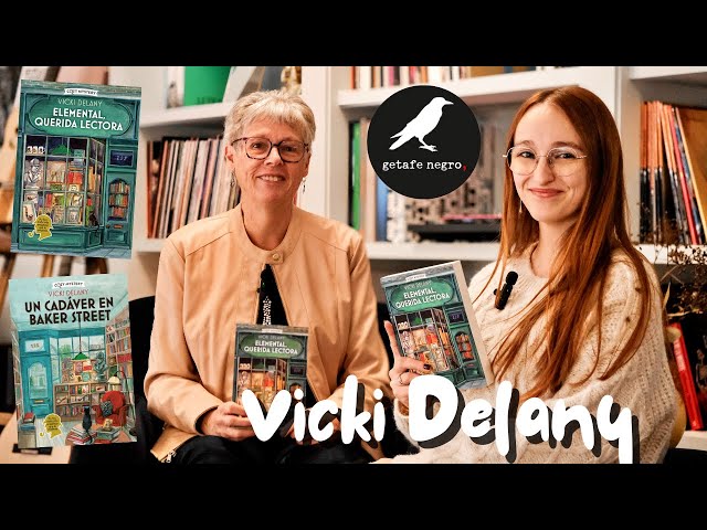 Vídeo relacionado con Un cadáver en Baker Street (Cozy Mystery): Misterios En La Librería Sherlock Holmes / Mysteries in the Sherlock Holmes Bookstore: 2