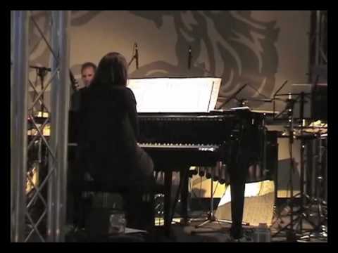 Leon Milo - Forest, performed by Leon Milo and Susanne, live at Beethovenfest Bonn