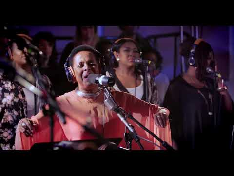 Snarky Puppy feat  Susana Baca and Charlie Hunter | Molino Molero
