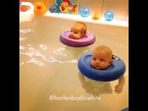 Swimming babys