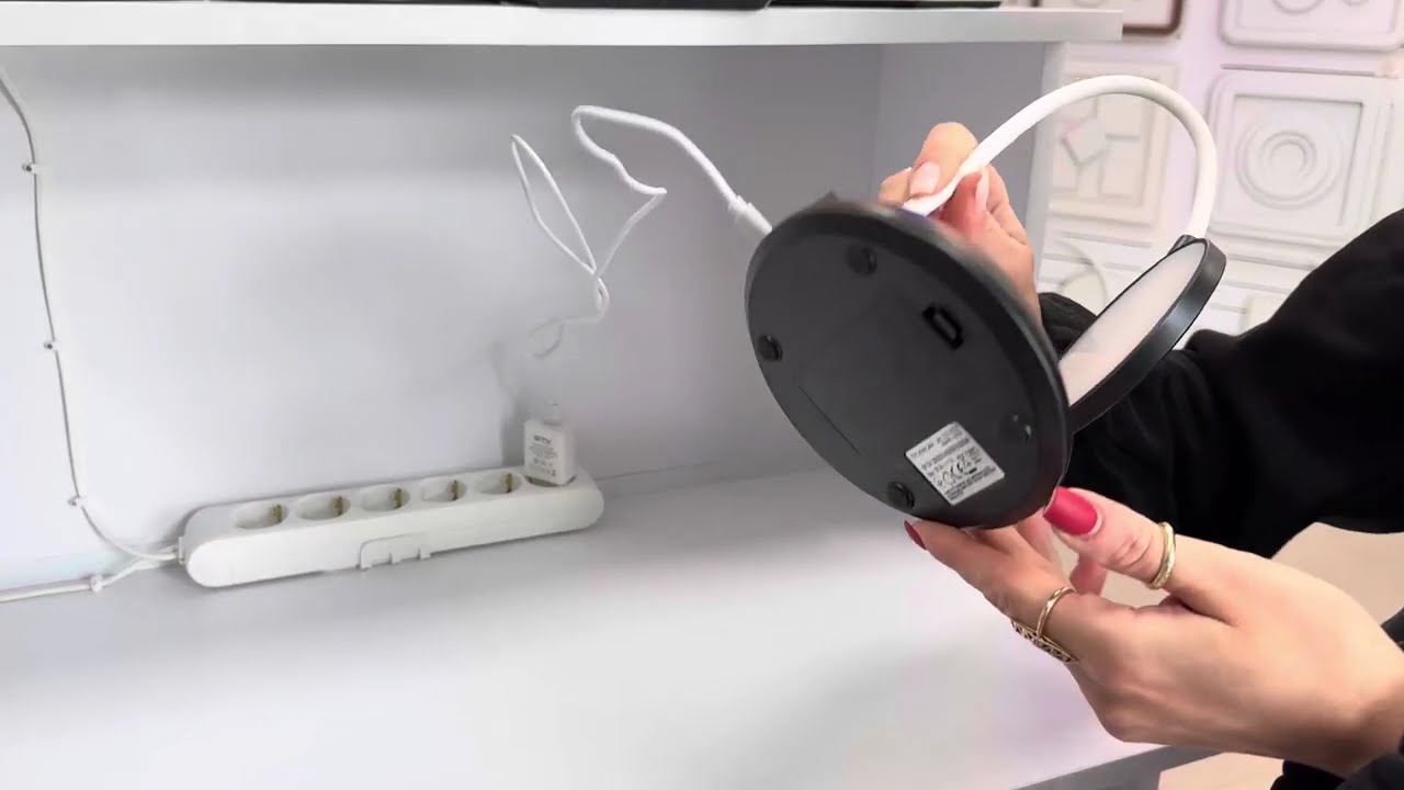 Настольная лампа LED TITANUM TLTF-022B 7W 3000-6500K USB черная