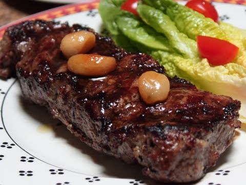 Father Day Steak! Garlic Steak with Roasted Garlic Cloves Recipe