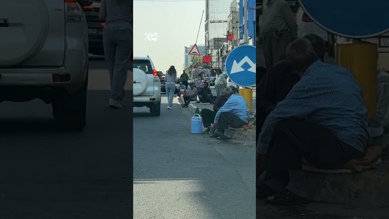 ڤیدیۆ | کچێک ئاوی سارد بەسەر کرێکاران دابەش دەکاتشوێنەکە شەقامی 100 مەتری ھەولێرە