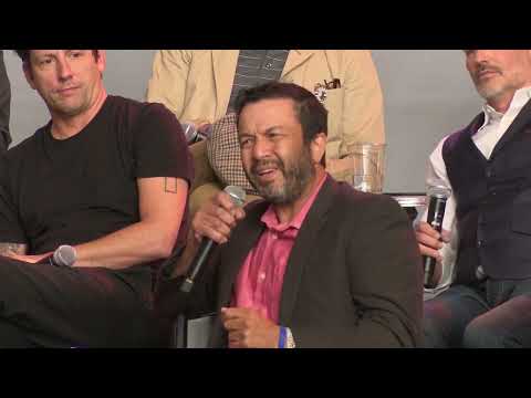 “WE STAND ALONE TOGETHER”: ACTORS' REMINISCENCES ROUNDTABLE