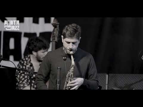 Residencial Porta-Jazz - Ricardo Coelho