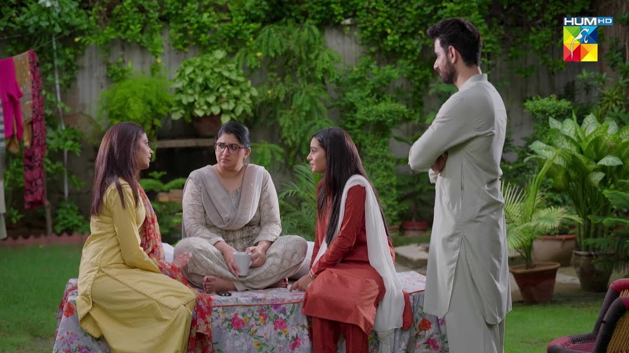 Larkiyon Ne Kanjhoos Maa Se Kitne Paisay Nikalwye..? Daam e Mohabbat - HUM TV