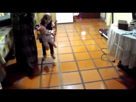 JULIA E LUIZA DIA 07 07 2013