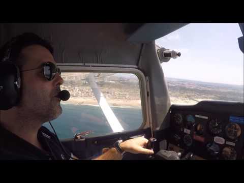 Cessna 152 Cascais LPCS - Cris First Flight - Cockpit View