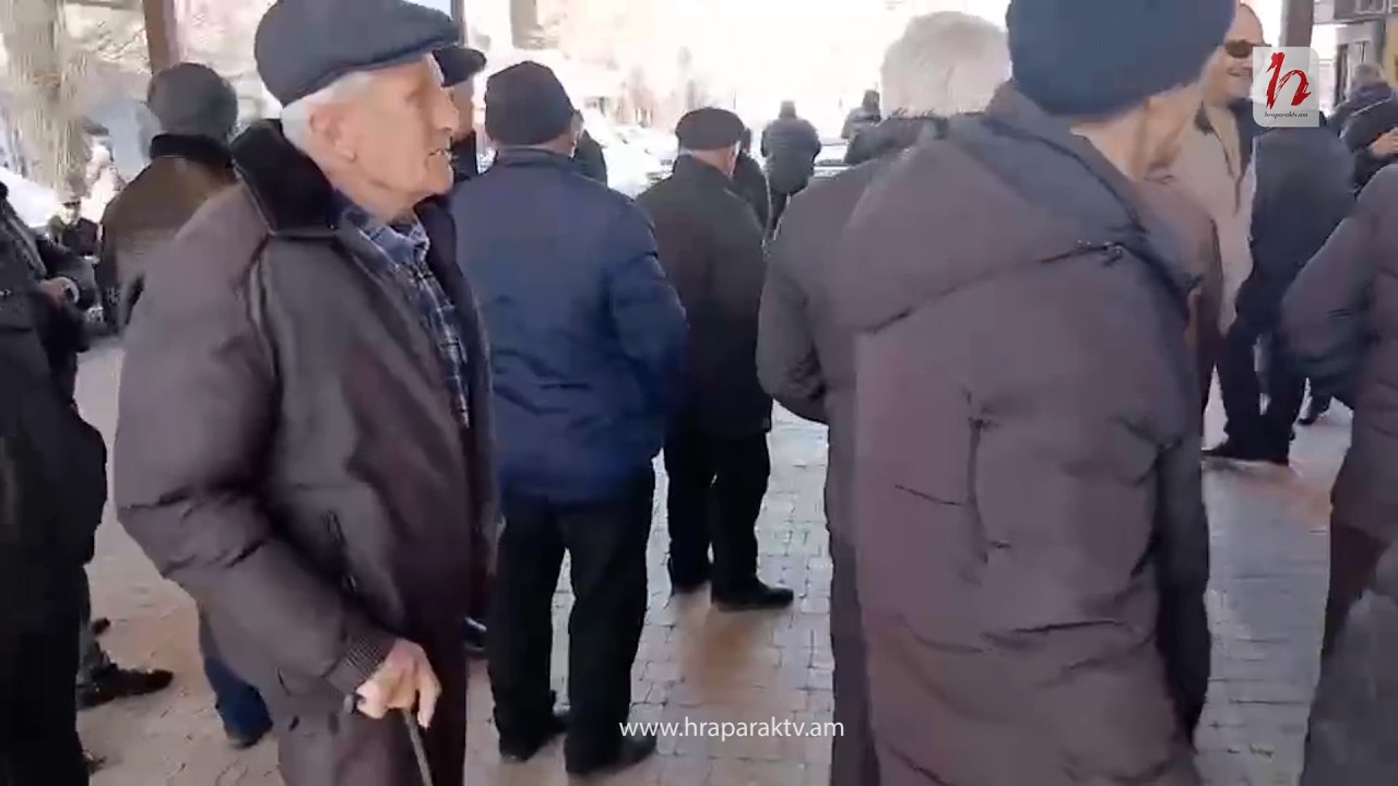 Նախարարն ասում է՝ երկար եք ապրում, այսինքն ինչի չեք մեռնում․ Թոշակառուների ակցիան՝ Չարենցավանում
