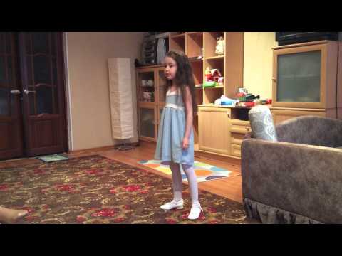 Sabina dances to Russian rendition of Hijo de la Luna, Mecano