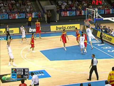Serbia v Spain: Day 1 EuroBasket'09