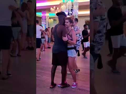 Tarraxo 2022 - Voronova & Ozy Shyne Kizomba Dance T.V