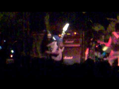 The Trooper Live  