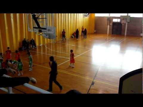 Trobada d'Escoles a L'Escala - Vilafant (04-05-06) vs Roses 2006 (20/05/2012) Part 1