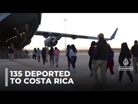US deportees in Panama: Undocumented migrants held in Panama city hotel