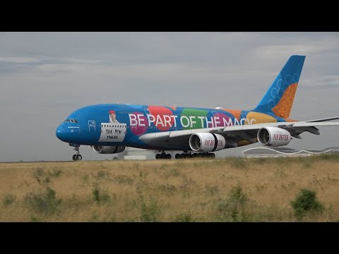 Emirates A380 "Destination Dubai" livery landing at Paris CDG Airport