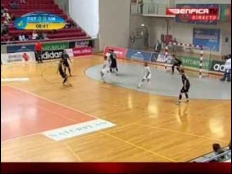 VIZ-Sinara Ekaterinburg - MNK Potpican 98 2-0 (0-0)
