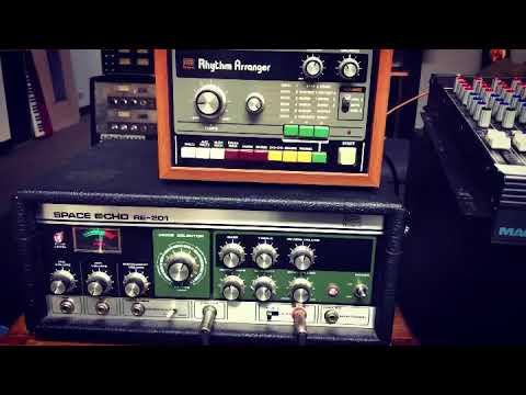 Roland TR-66 rhythm arranger playing through RE-201 Space Echo