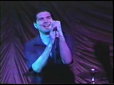 Mollys Yes Live at the Boar's Head 4-22-1999