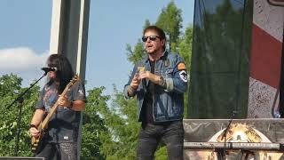 Firehouse &quot;Crash&quot;