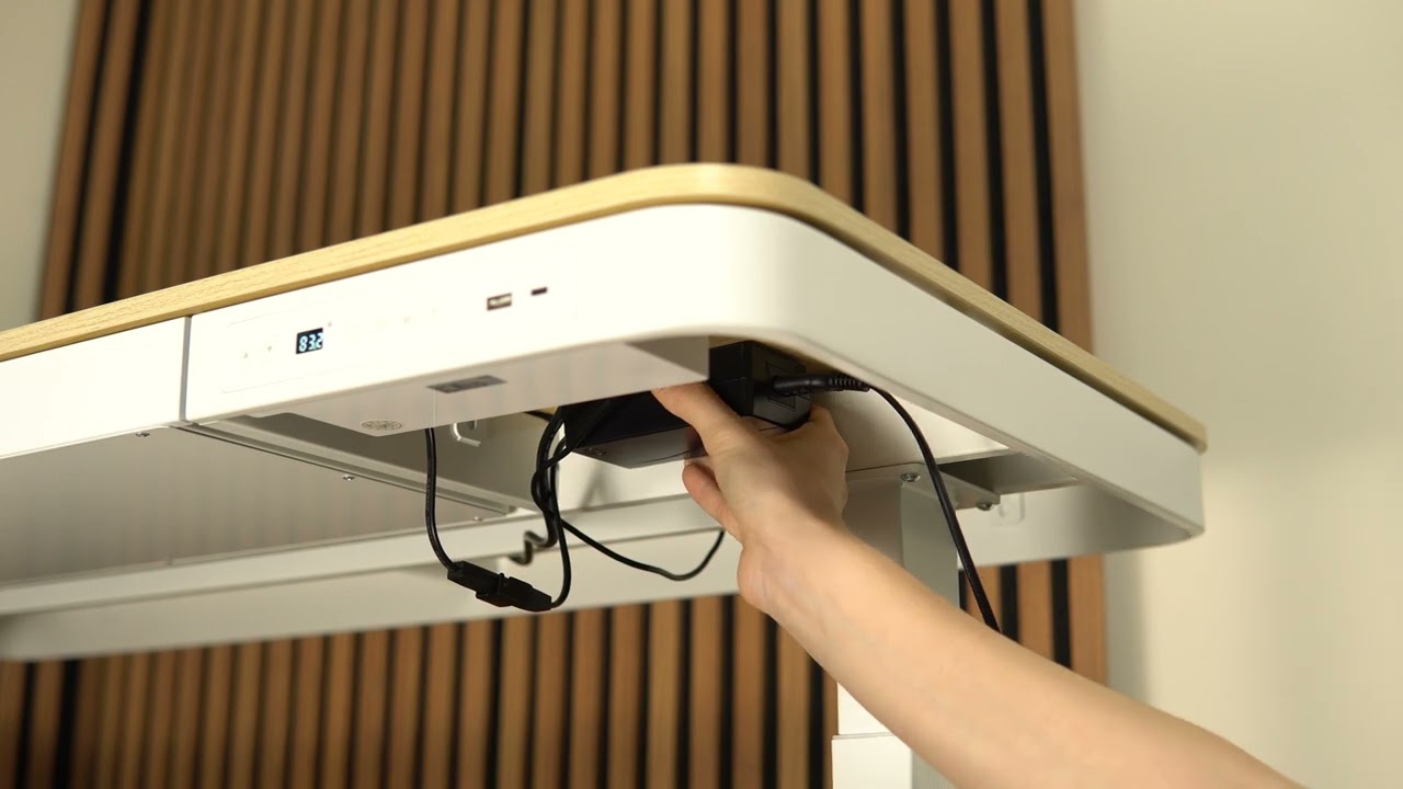 Комп'ютерний стіл OfficePro ODE111WW video preview