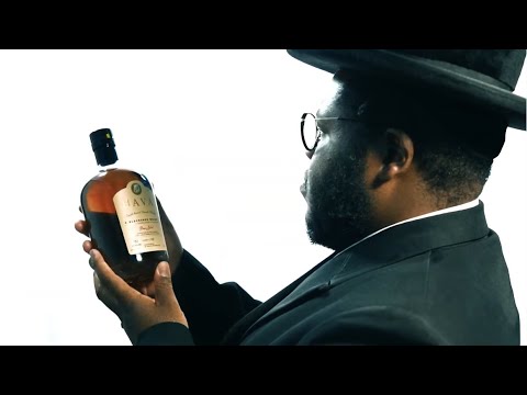 Nissim Black sells his own HAVA WHISKY - Convert to Judaism