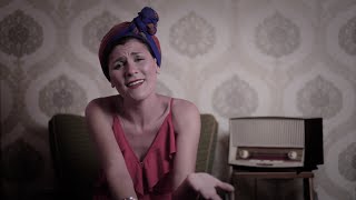 Musik-Video-Miniaturansicht zu Bellissima presenza Songtext von Flo
