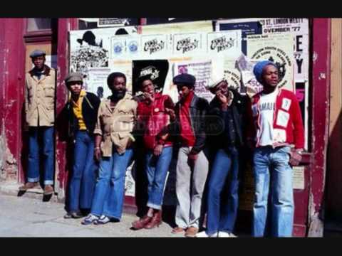 Nyabinghi Voyage lyrics