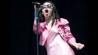 Fāār i kāāl (Charli XCX vs TWIN iDoL remix)