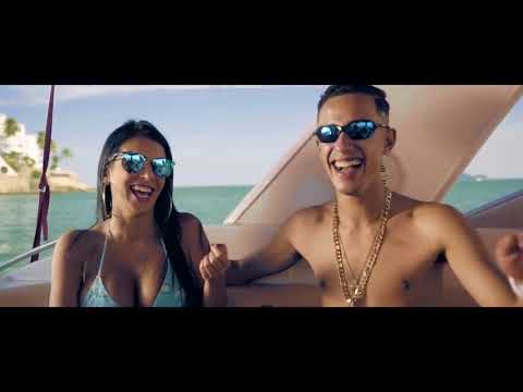 MC Capelinha - Um Dia Eu Chego (Video Clipe Oficial)