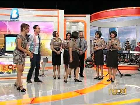 NGOPI ; PRESENTER TV DIBANTING POLWAN CANTIK