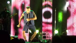 Marco Mengoni - Questa notte (Sunshine reggae) - Siena 10.7.2013 - L'Essenziale Tour
