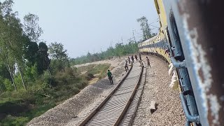preview picture of video 'Double Track Laying Towards Deoband (देवबंद की ओर बिछने लगी दोहरी लाईन)'