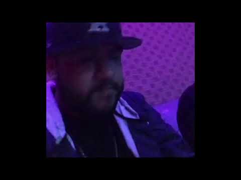 Money Moons Feat. King Lil G