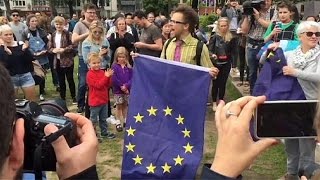 Millions sign referendum re-run petition