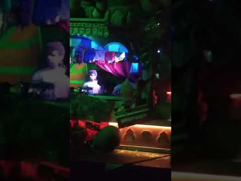 Jamie Jones 👑 - Elrow Bollywood - 02/12/17 - Track id?