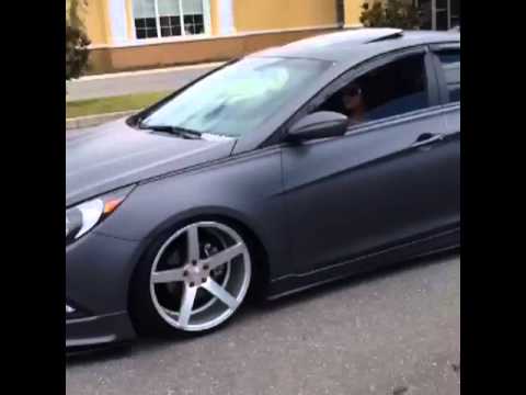 D2racing air suspension on a YF Sonata