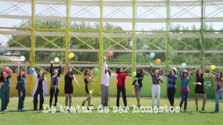 Me Voy A Tomar la Noche - Los Claxons (LyricVideo)