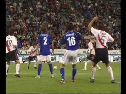 Gol de Osmar Ferreyra (River)