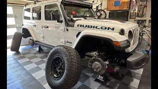 How to do a 5 Tire Rotation on the Jeep Wrangler Rubicon 4xe!