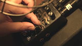 Video thumbnail for Lichtlaerm Audio Medusa Pedal - Keith and Simon play Nightmarer, Hammer of Desolation by Keith Merrow