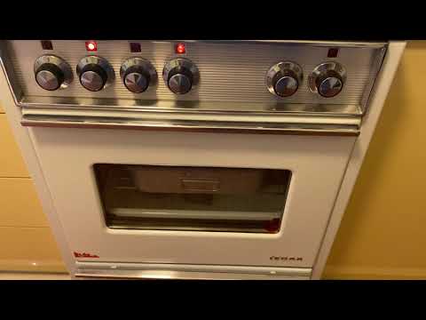 Izola (ΙΖΟΛΑ) K1400 vintage 60s cooker