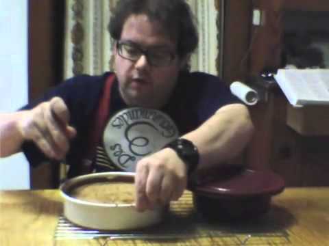 Unmolding a Queen of Sheba Chocolate Cake